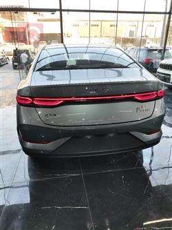 بی وای دی Qin Plus